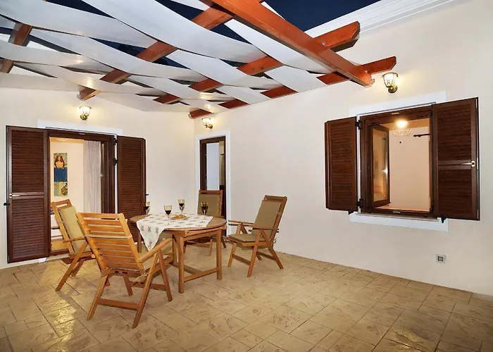 Anna \'S House - Garden Cottage In Kissamos